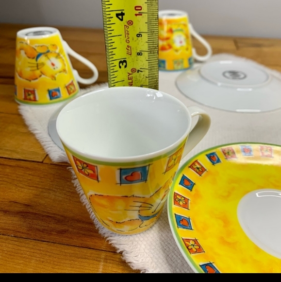 16 piece expresso cups and saucers - Picture 8 of 11
